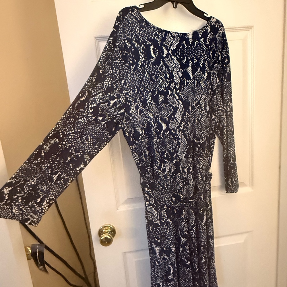 INC International Concepts Navy and White Long Sleeve Dress